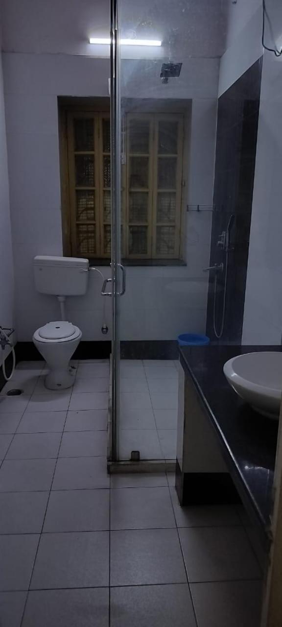 Ywca Gallway Guest House كولكاتا المظهر الخارجي الصورة