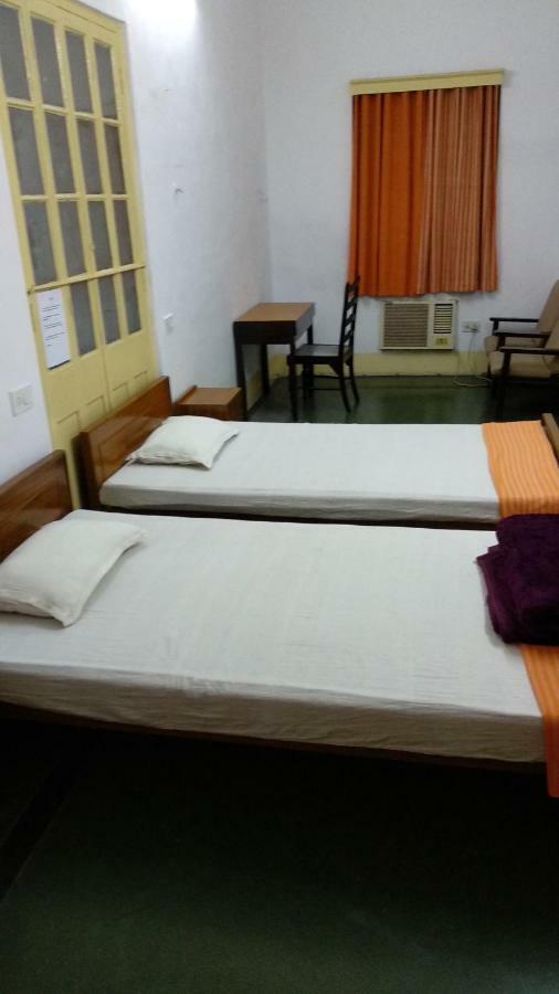Ywca Gallway Guest House كولكاتا المظهر الخارجي الصورة